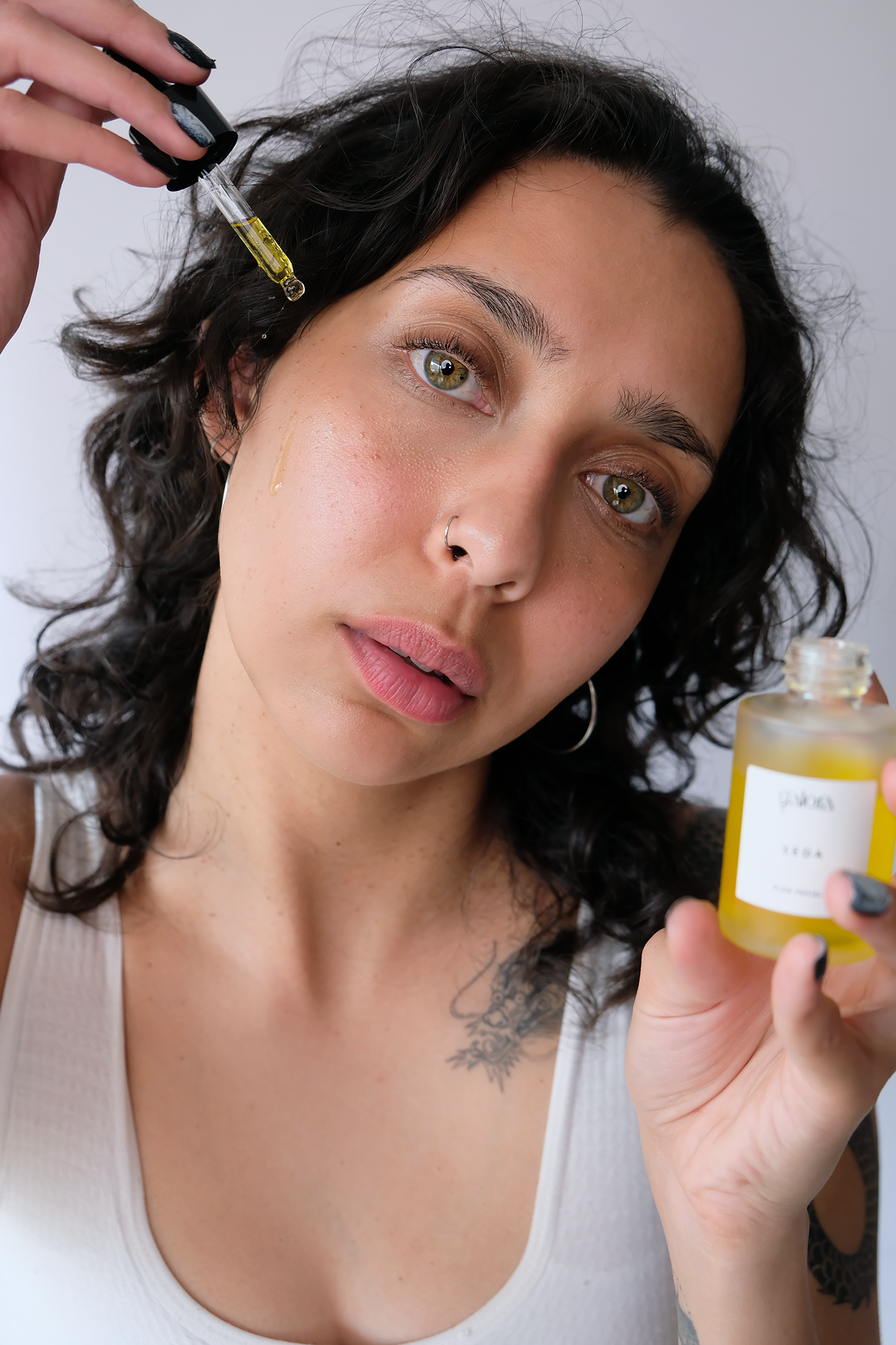 Seda. El Óleo Facial