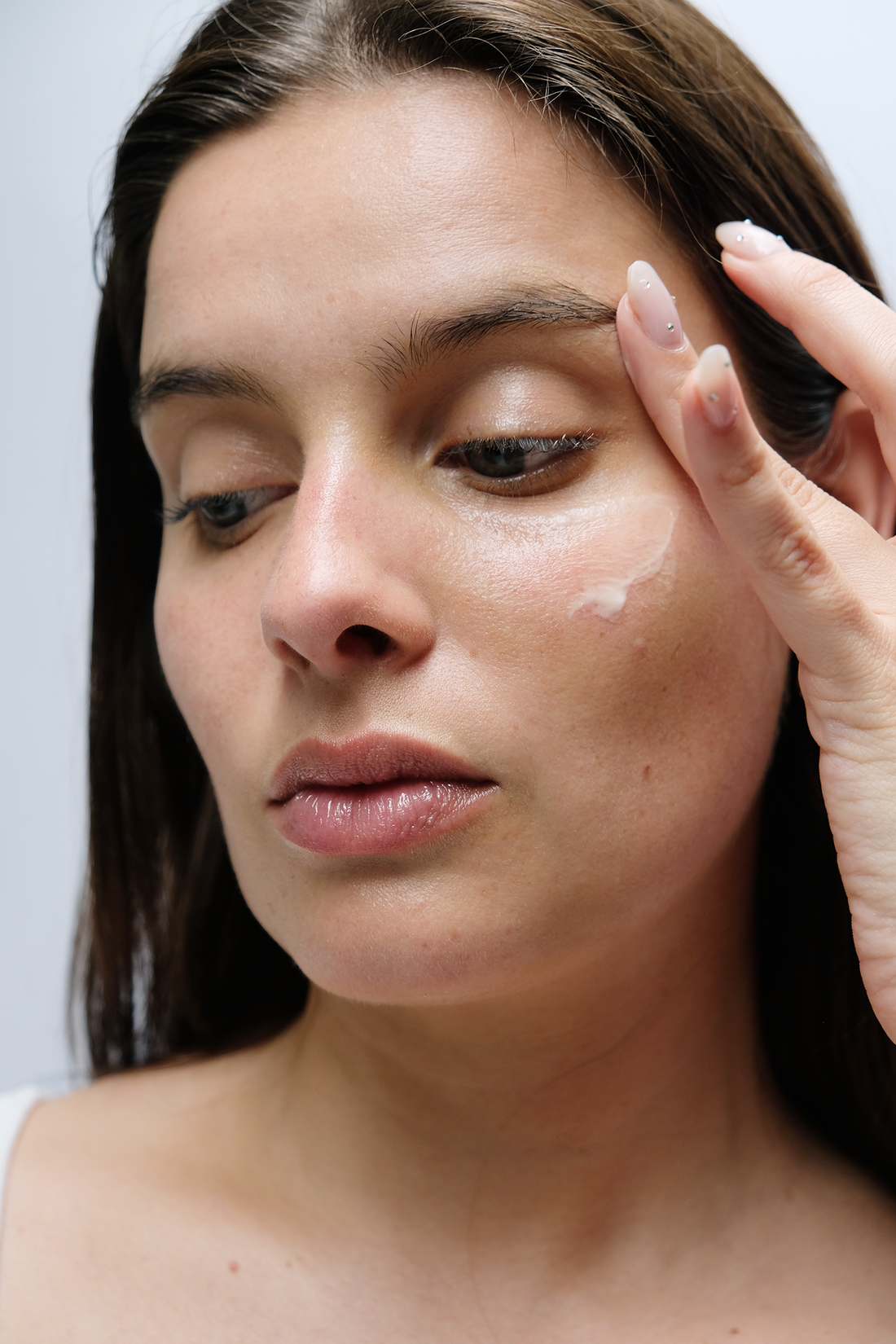 Trucos para desinflamar el contorno de ojos